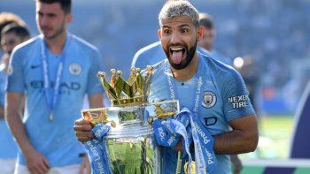 Agüero convirtió ante Brighton y celebró su cuarta Premier con Manchester City