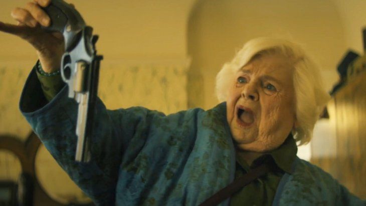 El largometraje propone una mirada diferente sobre el cine de aventuras con un personaje poco habitual.