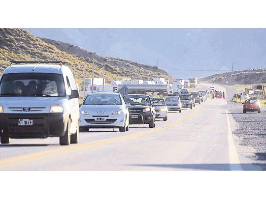 Inicia mega operativo vehicular por la visita del Papa a Chile