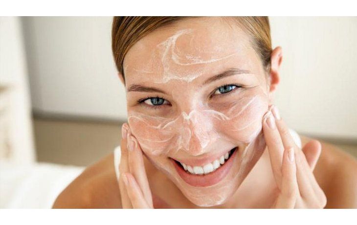 anmat alerto sobre la venta de un remedio facial trucho en redes sociales