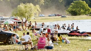 Los municipios se preparan para la mejor temporada turística de los últimos años