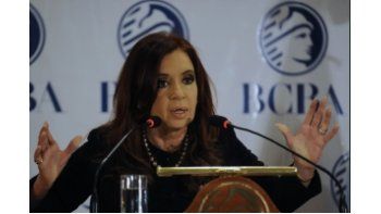 Cristina de Kirchner en la Bolsa de Comercio.