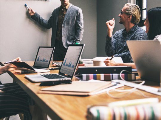 Los controles mejor implementados son aquellos que facilitan la transparencia en las acciones que realiza una empresa, lo que ayuda a prevenir eventuales actos ilícitos.&nbsp;