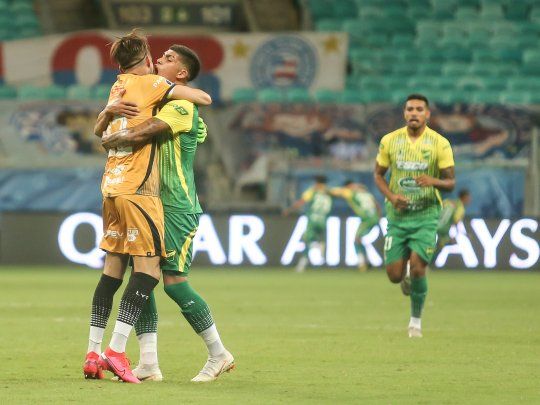 Defensa y Justicia ganó en Brasil y se acerca a la semifinal de la Copa Sudamericana.