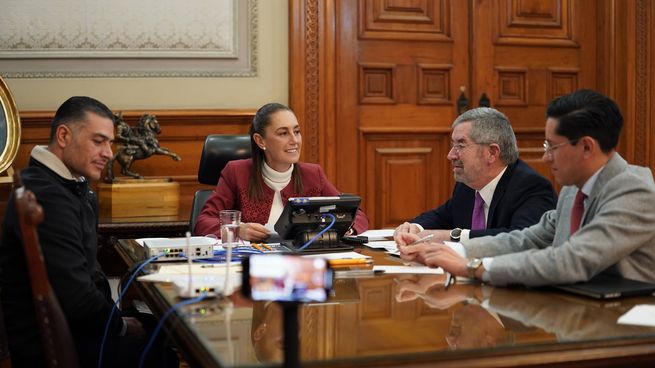 Claudia Sheinbaum durante la llamada con Donald Trump.