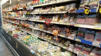 El consumo en supermercados sigue para abajo