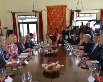 Encuentro en Jujuy entre funcionarios nacionales y la hija de presidente de EEUU. 