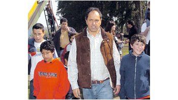 La semanapasada elgobernador ledio la razón alcampo. Ayer,pidió revisarcasos específicosde aumentostarifarios.