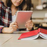 Son dispositivos muy útiles y prácticos para la vuelta a clases. Son dispositivos muy útiles y prácticos para la vuelta a clases.