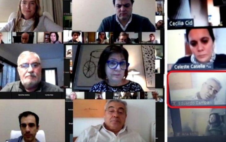 Eduardo Campana duerme la siesta mientras Bullrich pide apoyo de los intendentes de la cuarta sección.