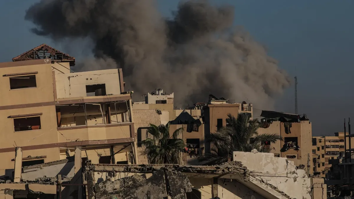 The UN warns that the reconstruction of Gaza will require at least  billion
