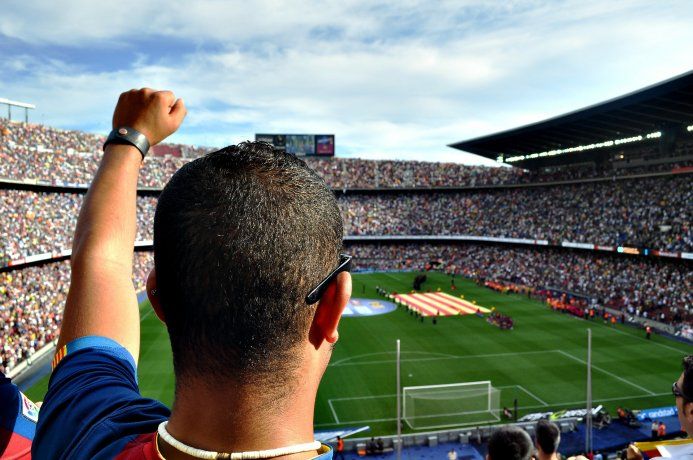 Vuelve el público a los estadios españoles Vuelve el público a los estadios españoles