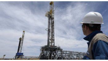 Piden investigar si hubo delito en el contrato entre YPF y Chevron