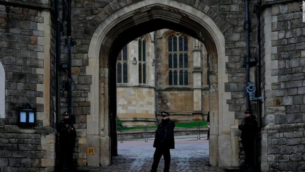 A man with a crossbow was arrested after trying to break into Windsor Castle