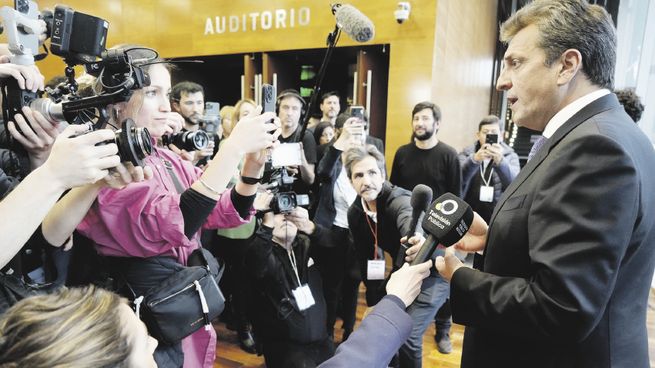campaña. El candidato de Unión por la Patria participó ayer del cierre de un Acuerdo para la acción climática.