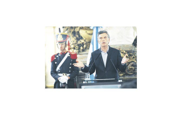 ámbito.com | Mauricio Macri anunció ayer en la Casa Rosada que enviará al Congreso un proyecto de ley para transparentar el acceso a la información. Prometió poner su patrimonio en un fideicomiso ciego.