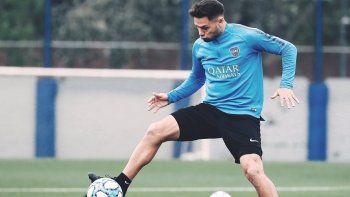 Mauro Zárate se sumó a los casos positivos de coronavirus en Boca.
