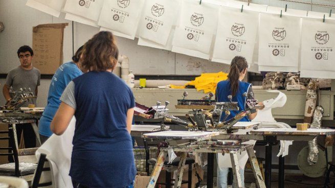 Las Obligaciones Negociables Clase VIII se emitirán bajo el régimen PYME CNV Garantizado de oferta pública.