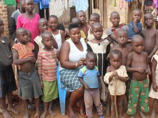 Madre Uganda.jpg