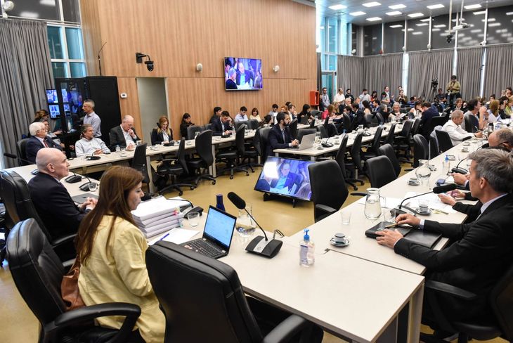 The last meeting of the Budget and Finance Commission was finally last week. The last meeting of the Budget and Finance Commission was finally last week.