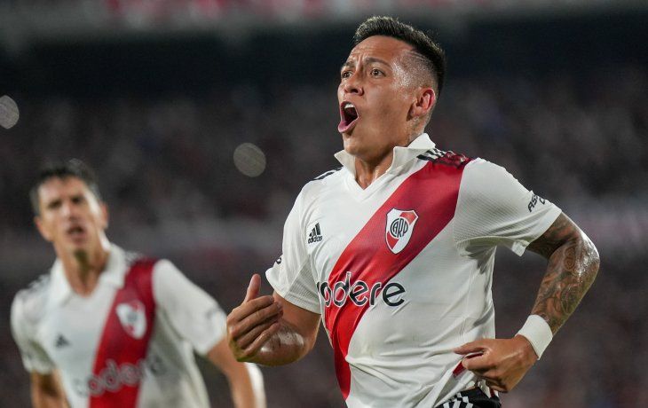 Grito. River se lo dio vuelta a Argentinos Juniors con un gol de Esequiel Barco de penal.