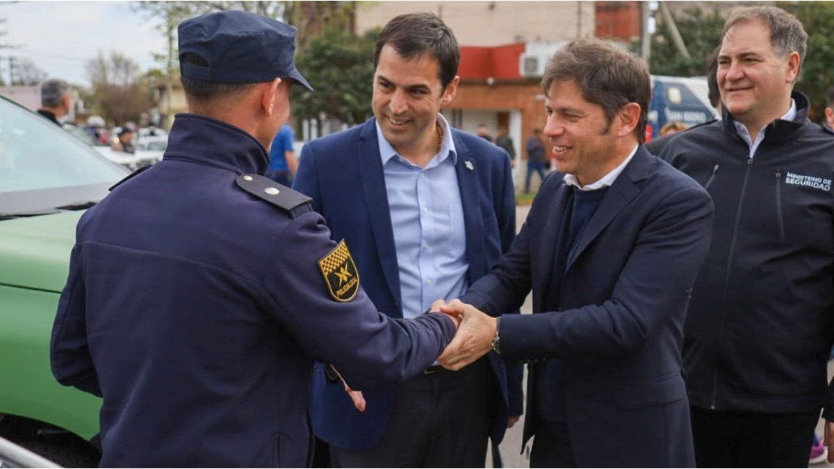 San Isidro: Ramón Lanús and Axel Kicillof delivered patrol cars and inaugurated a police base in La Cava