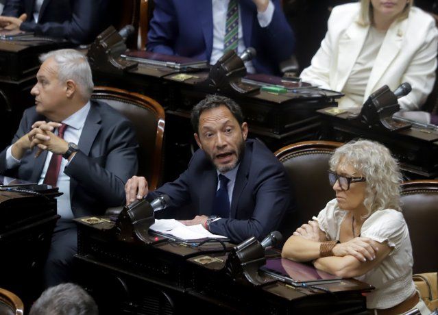 Maximiliano Ferraro, de la Coalición Cívica. Maximiliano Ferraro, de la Coalición Cívica.