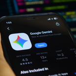 Gemini superó los 1.000 millones de usuarios mensuales y se acercó a ChatGPT, en una disputa que redefine el liderazgo de la IA. Gemini superó los 1.000 millones de usuarios mensuales y se acercó a ChatGPT, en una disputa que redefine el liderazgo de la IA.