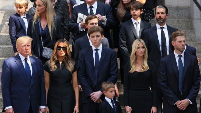 La familia Trump despidió a Ivana en un solemne funeral en Nueva York.
