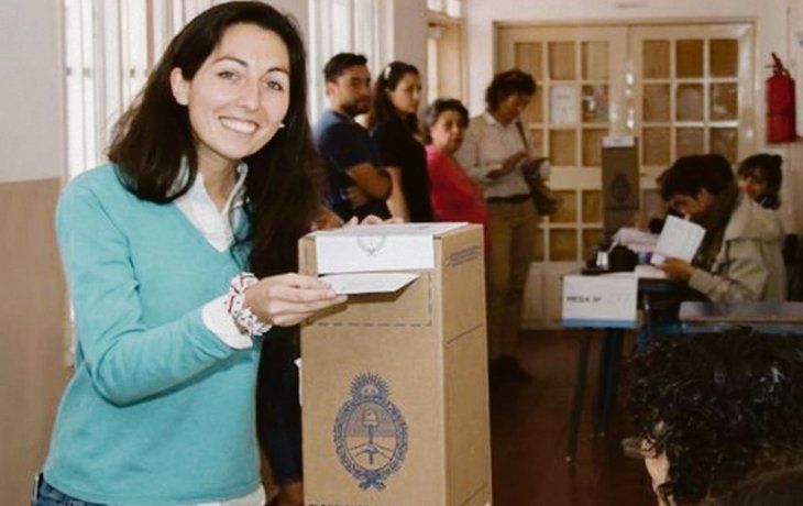 Ajustada reelección en V. Dolores