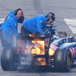 Franco Colapinto prendió fuego el auto de Alpine: así fue el final de la exhibición en Buenos Aires. Franco Colapinto prendió fuego el auto de Alpine: así fue el final de la exhibición en Buenos Aires.
