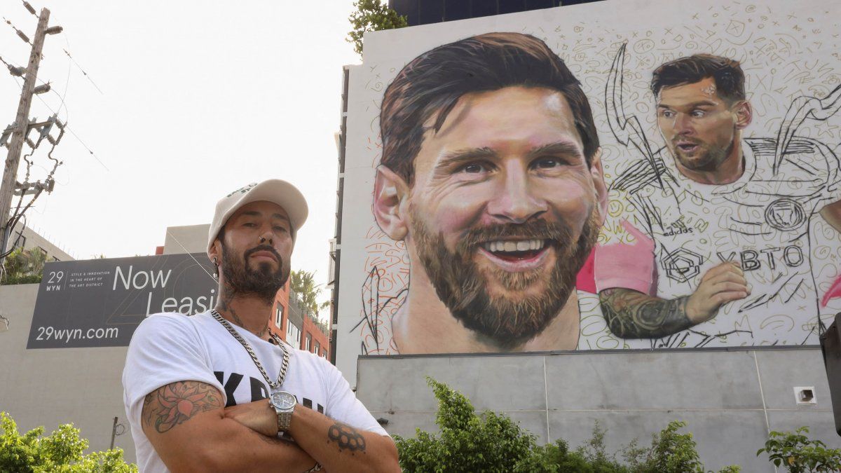 The walls of Miami begin to dress as Lionel Messi
