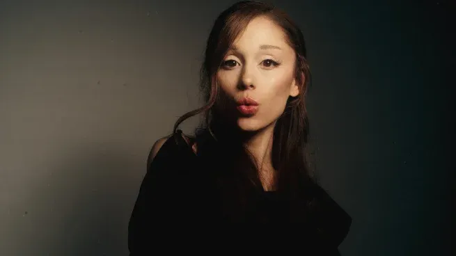 La cantante y actriz anunció su nuevo disco.