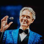 Andrea Bocelli recibió la Orden de Mayo, una de las distinciones más importantes que entrega el Estado argentino. Andrea Bocelli recibió la Orden de Mayo, una de las distinciones más importantes que entrega el Estado argentino.