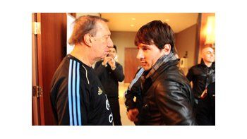 El entrenador contó que Messi lloró por diez minutos después de perder un partido con la Selección.