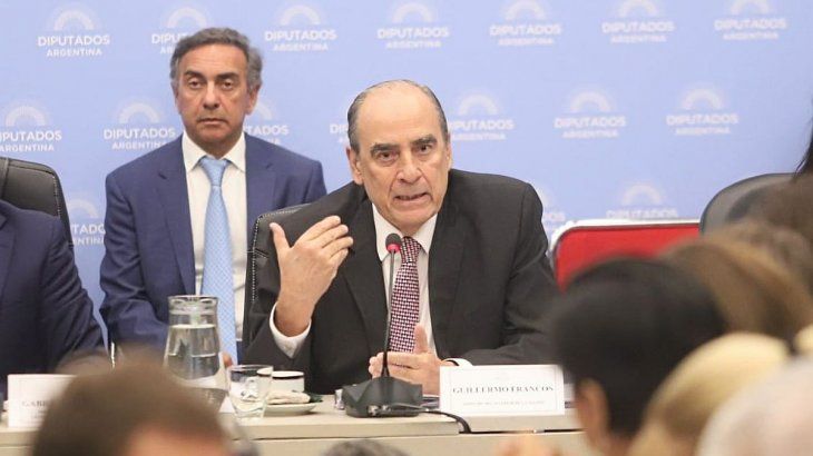 Ley Bases: se transformó en una reforma de la legislación de trabajo de 17 artículos. Ley Bases: se transformó en una reforma de la legislación de trabajo de 17 artículos.