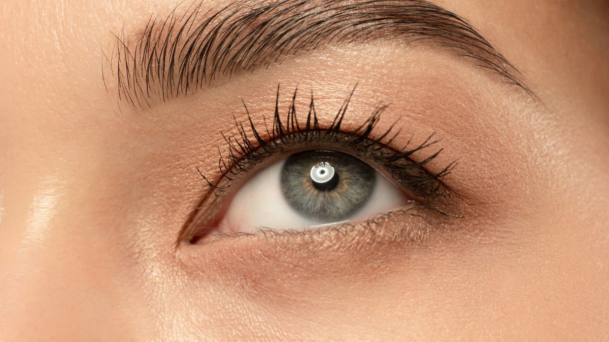 The simple trick to grow the eyelashes naturally and without spending extra money