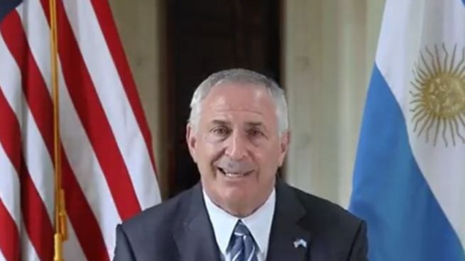 El embajador de Estados Unidos en Argentina, Marc R. Stanley, sigue de cerca el caso del avión.