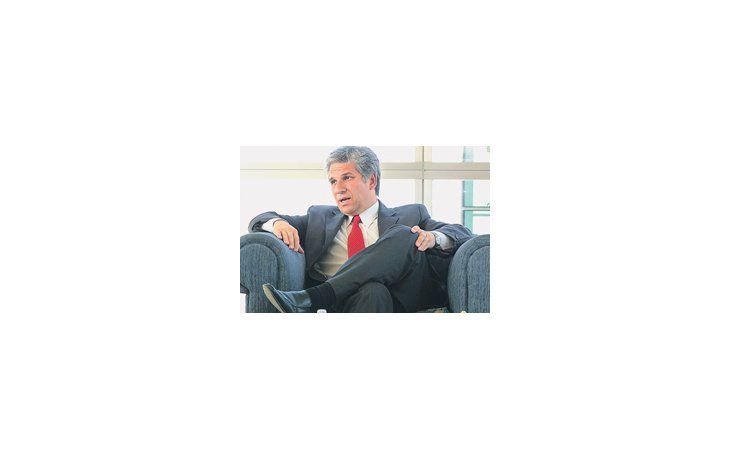 Según el candidato oficialista Claudio Poggi, el apellido Rodríguez Saá ‘‘no lo condiciona en absoluto’’.