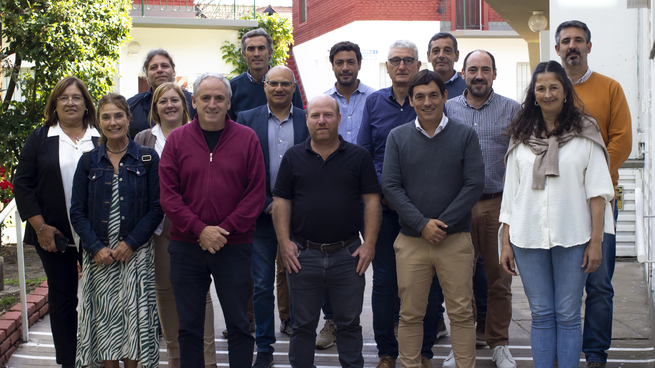 Quinta Sección. Los intendentes multipartidarios analizaron la conformación de una mesa de trabajo interpartidaria para brindar soluciones frente al impacto de la crisis.