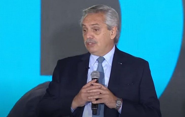 Alberto lanzó plan para terminar la secundaria: No nos sentimos en paz si la educación pública se cae
