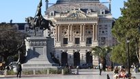 carrera por la gobernacion de la provincia en 2027: quienes son los candidatos que ya se posicionan