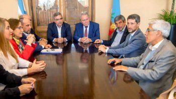 ypf firmo acuerdo para exploracion de litio en catamarca