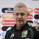 Javier Aguirre está entre los diez estrategas mejores pagos del Mundial 2026. Javier Aguirre está entre los diez estrategas mejores pagos del Mundial 2026.