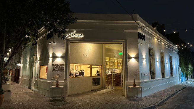 Carmen revaloriza la pasta artesanal con elaboración a la vista y un menú que combina tradición italiana y creatividad local.