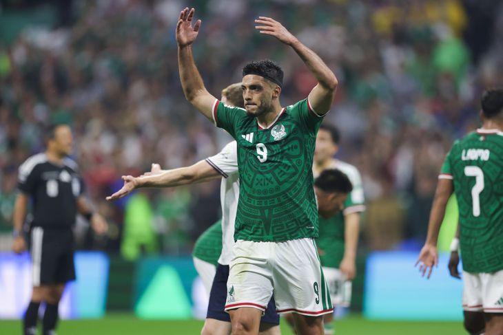 México no pudo con Inglaterra y se quedó afuera del Mundial.