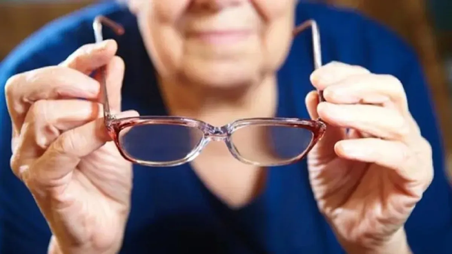 Beneficio de anteojos gratis para los afiliados al PAMI