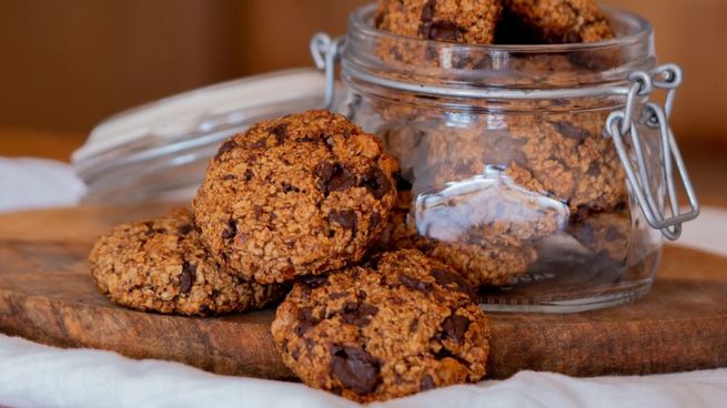 Conocé la receta de galletas de avena y miel en tres simples pasos.