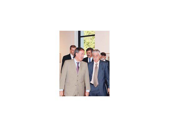 Aliviado, Schiaretti recibió ayer al ministro de Educación de la Nación, Juan Carlos Tedesco.