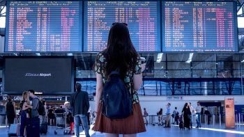 dejo de volar hace 12 anos y quiere convencer al mundo de tomar menos aviones y mas trenes
